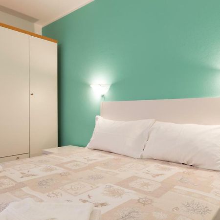 Residenza Solemar Villa Bosa Marina Buitenkant foto