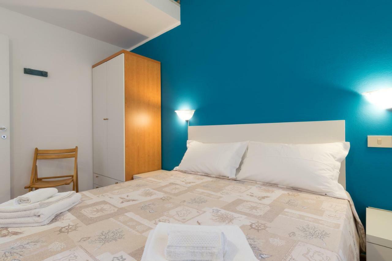 Residenza Solemar Villa Bosa Marina Buitenkant foto