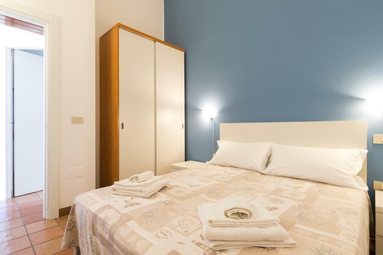 Residenza Solemar Villa Bosa Marina Buitenkant foto